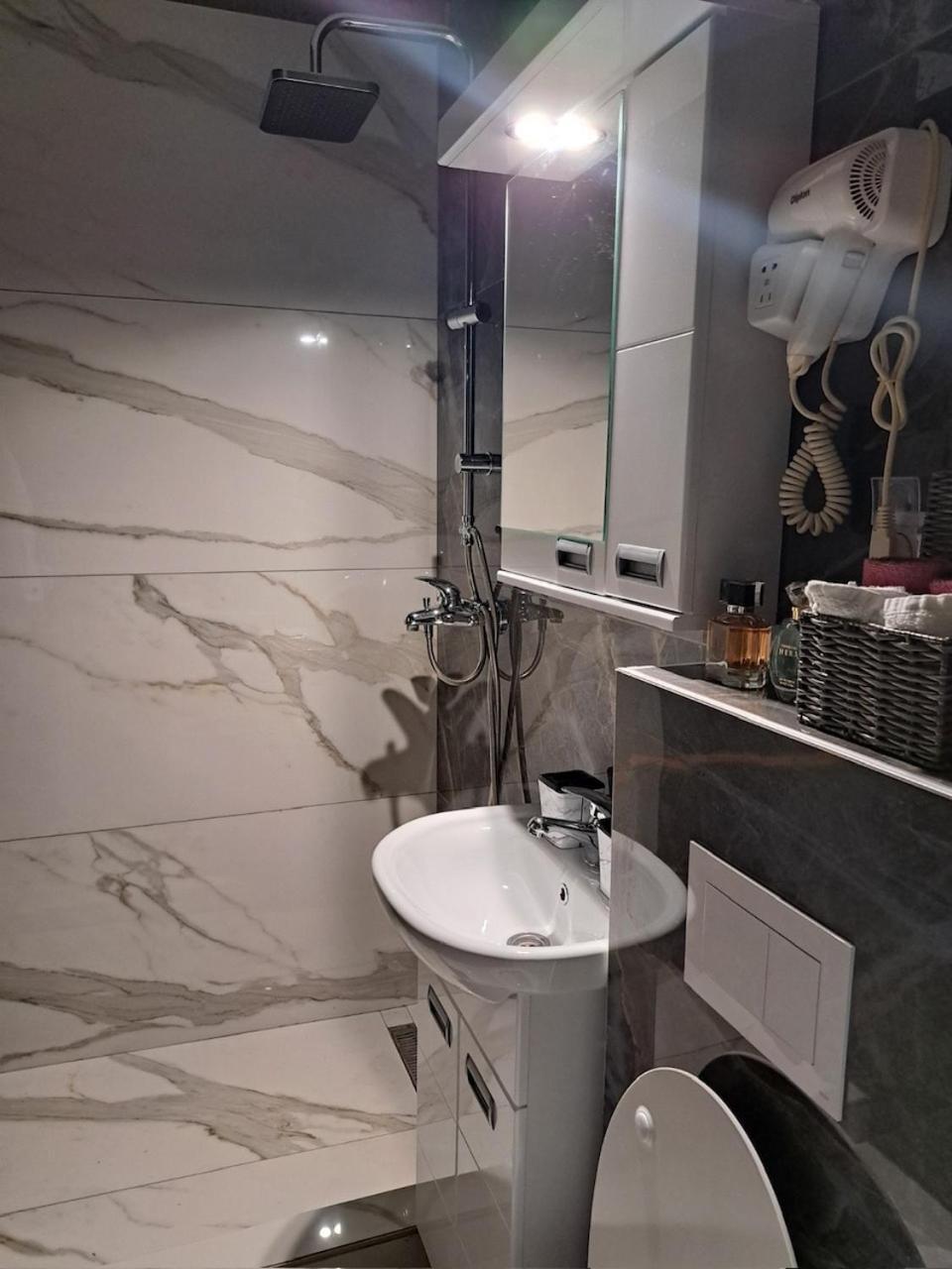 Apartman En Dusanovac Exteriér fotografie